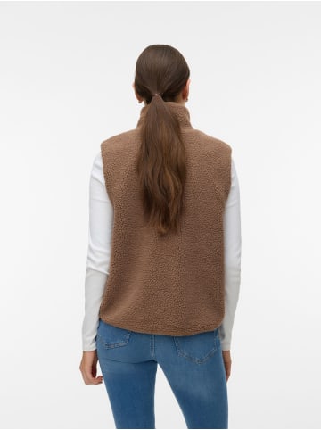 Vero Moda Teddyfell Weste in Fossil