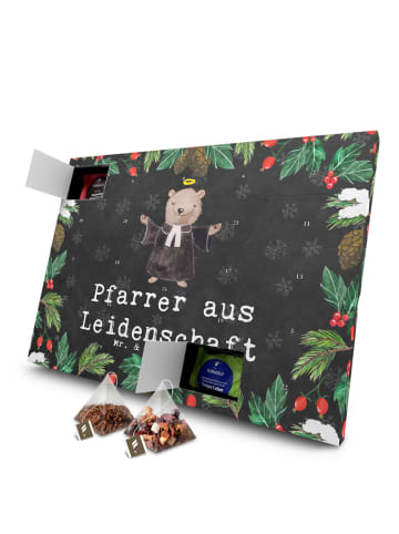 Mr. & Mrs. Panda Adventskalender Pfarrer Leidenschaft mit Spruch in Kreidetafel