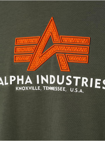 Alpha Industries T-Shirt in oliv