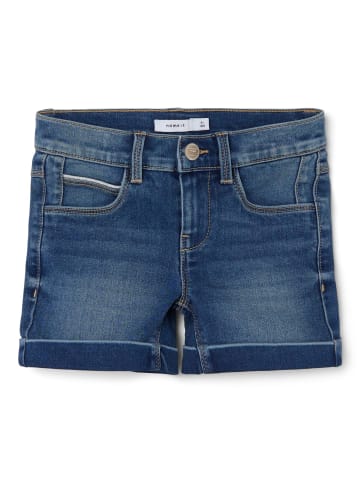 name it Jeanshorts in medium blue denim