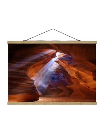 WALLART Stoffbild mit Posterleisten - Lichtspiel im Antelope Canyon in Orange