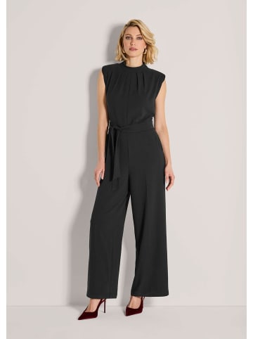 MADELEINE Eleganter Jumpsuit mit Stehkragen in schwarz
