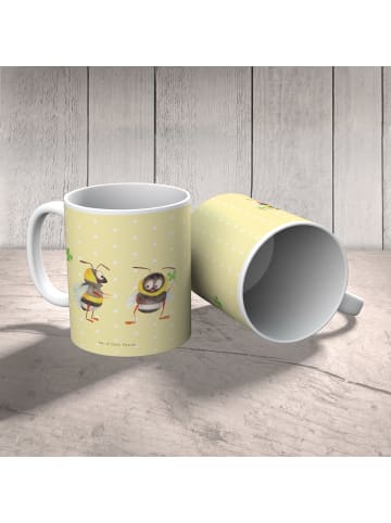 Mr. & Mrs. Panda Becher Hummeln Kleeblatt ohne Spruch in Gelb Pastell