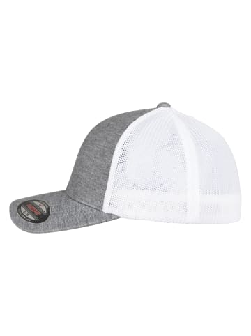  Flexfit Trucker in grey/white mesh