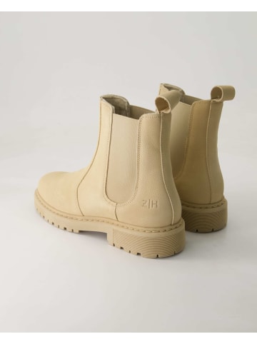 Zahira Chelsea Boots in Beige