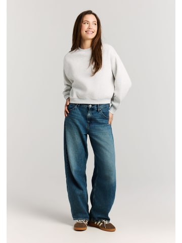 Protest " PRTPoetry in White Melange