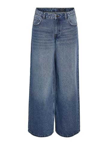 Noisy may Wide Fit Jeans in Medium Blue Denim