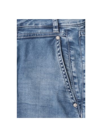 Street One Jeans in medium blue random wash