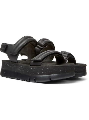 Camper Sandalen " Oruga Up " in Schwarz