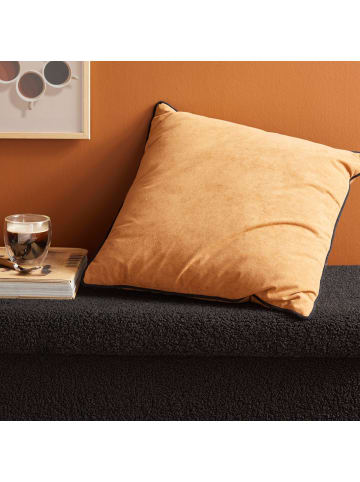 Today Samtkissen in orange