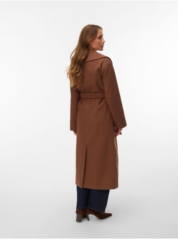 Vero Moda Mantel in Cocoa Brown