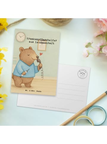 Mr. & Mrs. Panda Postkarte Krankenpflegehelfer Leidenschaft Desi... in Weiß