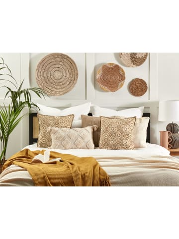 Beliani 2er-Set Dekokissen CEIBA in Beige