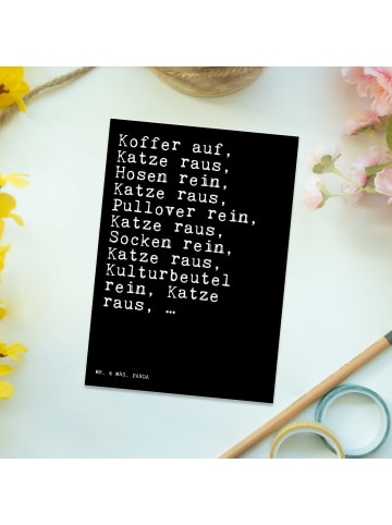 Mr. & Mrs. Panda Postkarte Koffer auf, Katze raus,... mit Spruch in Schwarz