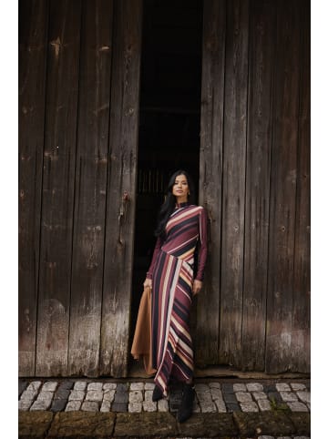 Maxikleid in camel-bordeaux-beige-schwarz-terra