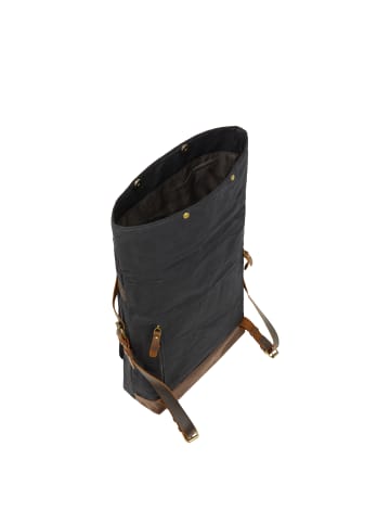 DreiMaster Men Backpack in Black