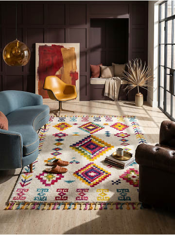 KADIMA DESIGN Vielseitiger Hochflor-Teppich mit Farbakzenten