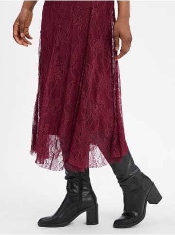 Rich & Royal Rock in bordeaux