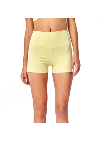 YEAZ CELEB Shorts in gelb