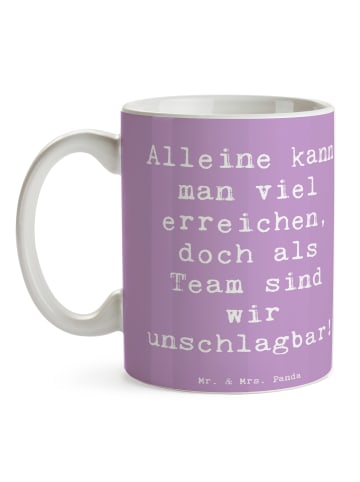 Mr. & Mrs. Panda Keramikbecher Spruch Im Team zuMenschmenarbeiten m... in Lavendeltraum