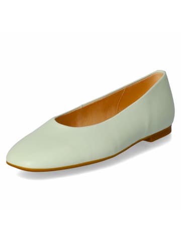Gabor Ballerina in green