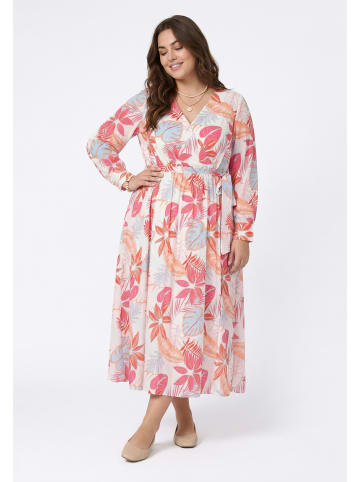 Joella Women Plus Size Dress in MULTICOLOR