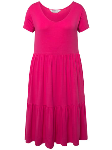 Janet & Joyce Midikleid in pink