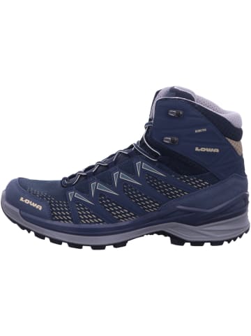 LOWA Wanderschuh in blau