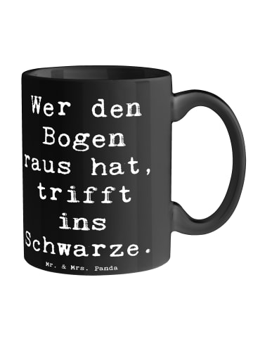 Mr. & Mrs. Panda Kaffeebecher Spruch Bogensport Meister mit Spruch in Schwarz