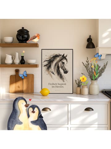 Mr. & Mrs. Panda Poster Pferd minimalistisch Design mit Spruch in Weiß