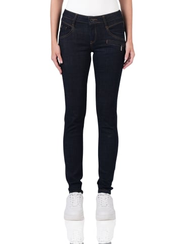 M.O.D Suzy Skinny Fit Raw Denim