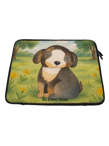 Mr. & Mrs. Panda Laptop Tasche Hund Entspannen Design ohne Spruch in Weiß
