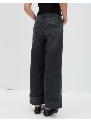 someday. Cellma turn up in Dark Decoded Grey