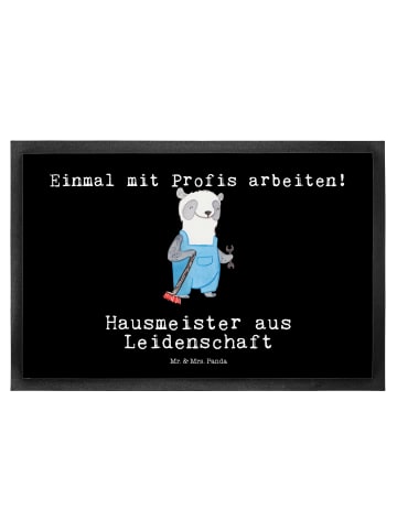 Mr. & Mrs. Panda Fußmatte Hausmeister Leidenschaft mit Spruch in Schwarz