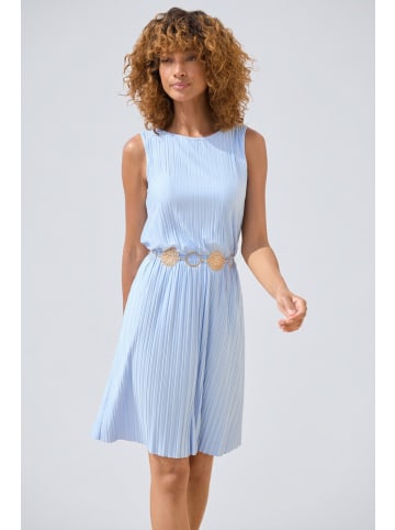 LASCANA Plisseekleid in hellblau