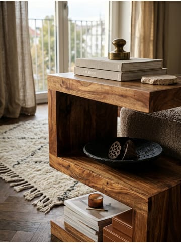 KADIMA DESIGN Beistelltisch MUMBAI Massivholz S Cube 60cm hoch in Massivholz