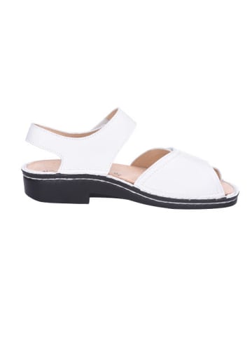 Finn Comfort Schnürschuh in weiß