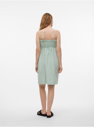 Vero Moda Kleid in Silt Green