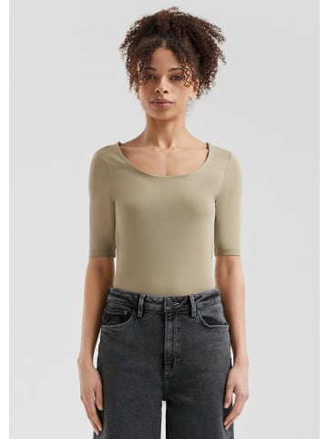 QS T-Shirt in 7803_helles olivgrün