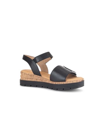 Gabor Plateau Sandalen in schwarz