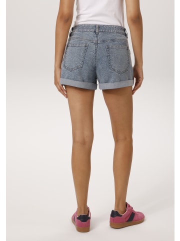 Aniston CASUAL Shorts in hellblau used
