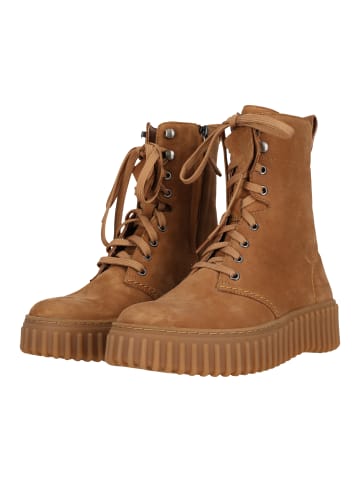 Clarks Boots Torhill Style in 5246 Light Tan Nubuck