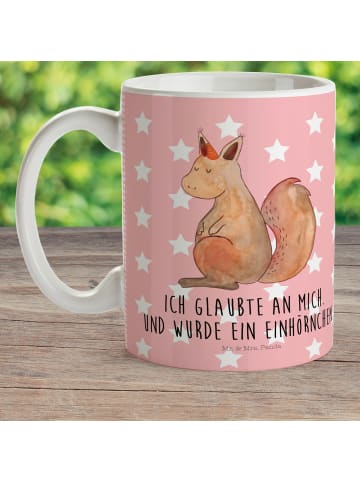 Mr. & Mrs. Panda Tasse Einhorn Glauben mit Spruch in Rot Pastell