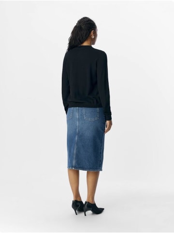 Object Pullover in Black