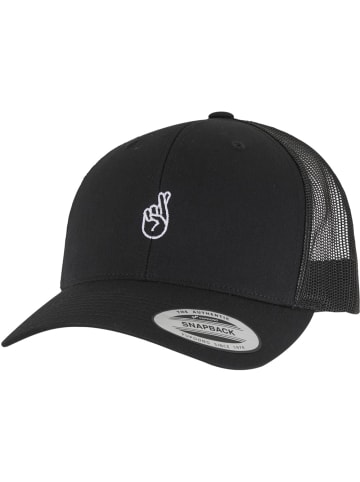 Mister Tee Cap "Crossed Fingers Handsign Retro Trucker Cap" in Schwarz