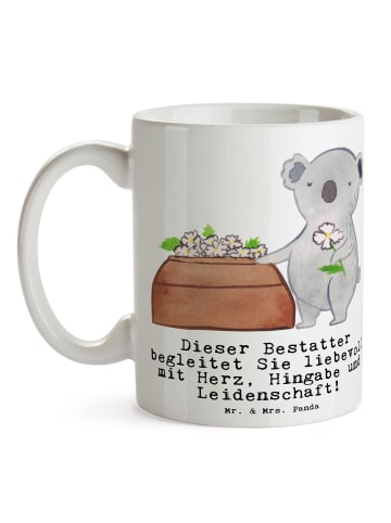 Mr. & Mrs. Panda Kaffeetasse Bestatter Herz mit Spruch in Weiß