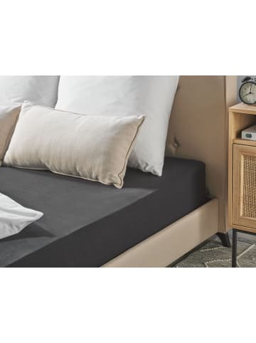 Beliani Bettlaken HOFUF in Schwarz - (W) 140 x (H) 25 x (L) 200 cm
