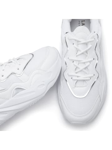 LASCANA Sneaker in weiß