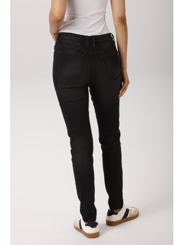 Aniston CASUAL Skinny-fit-Jeans in black used