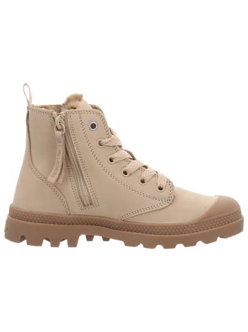 Palladium in beige